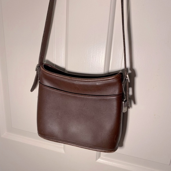Coach Handbags - Coach Brown Leather Vintage Purse